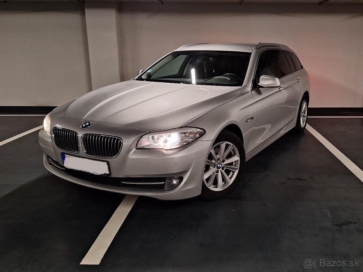 Mercedes Benz E